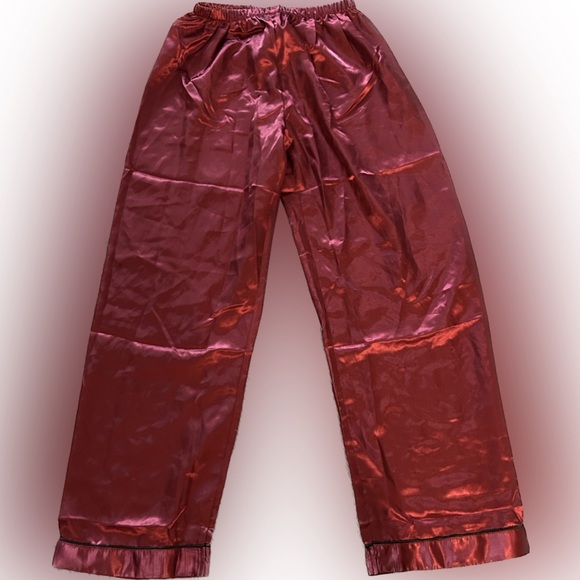 Red pajama Set - Picture 4 of 4